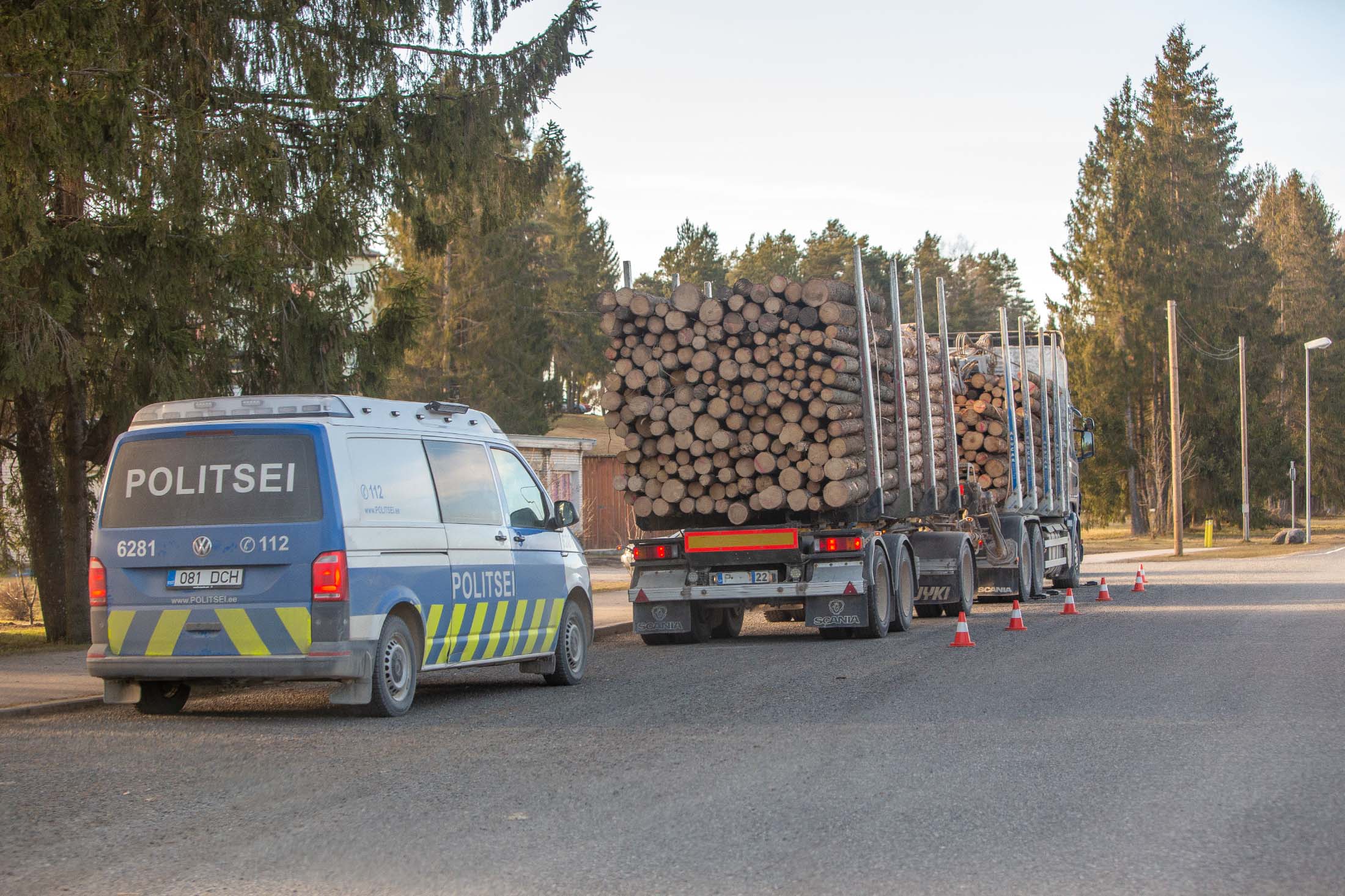 Liikluskomisjon toetas pikemate autorongide teedele lubamist